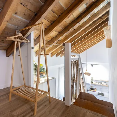 Modern Duplex Courtyard -2bedrooms 2baths Lejlighed