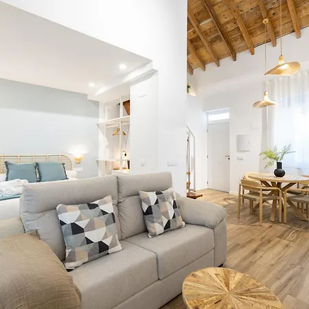 Διαμέρισμα Modern Duplex Courtyard -2bedrooms 2baths